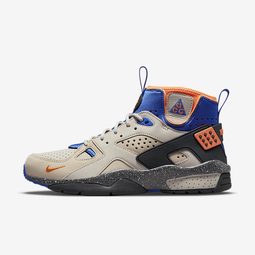 ACG LDV Men's Shoes. Nike LU